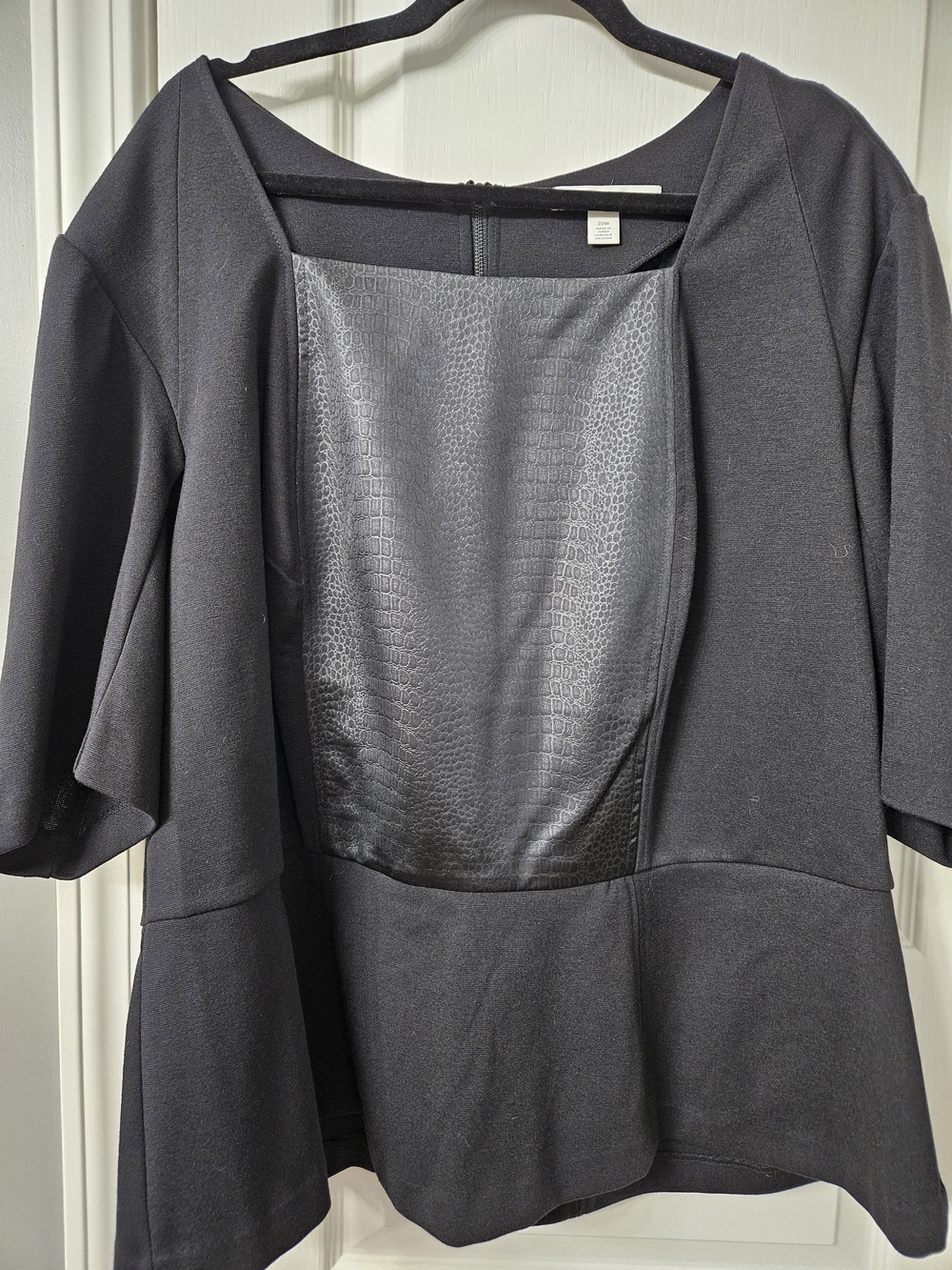 Sejour Black Short Sleeve Textured Panel Top